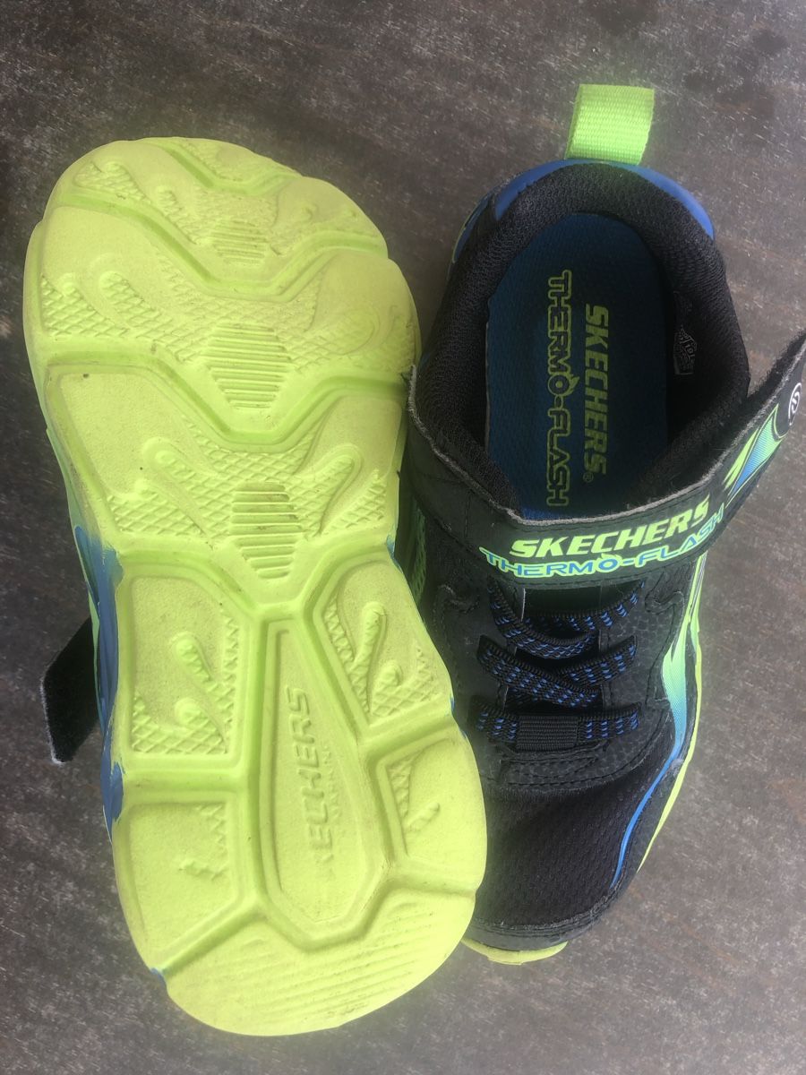 Skechers Scarpe per ragazzi: Skechers 5 Lights – Usato da Solothurn venduto da galinka 1
