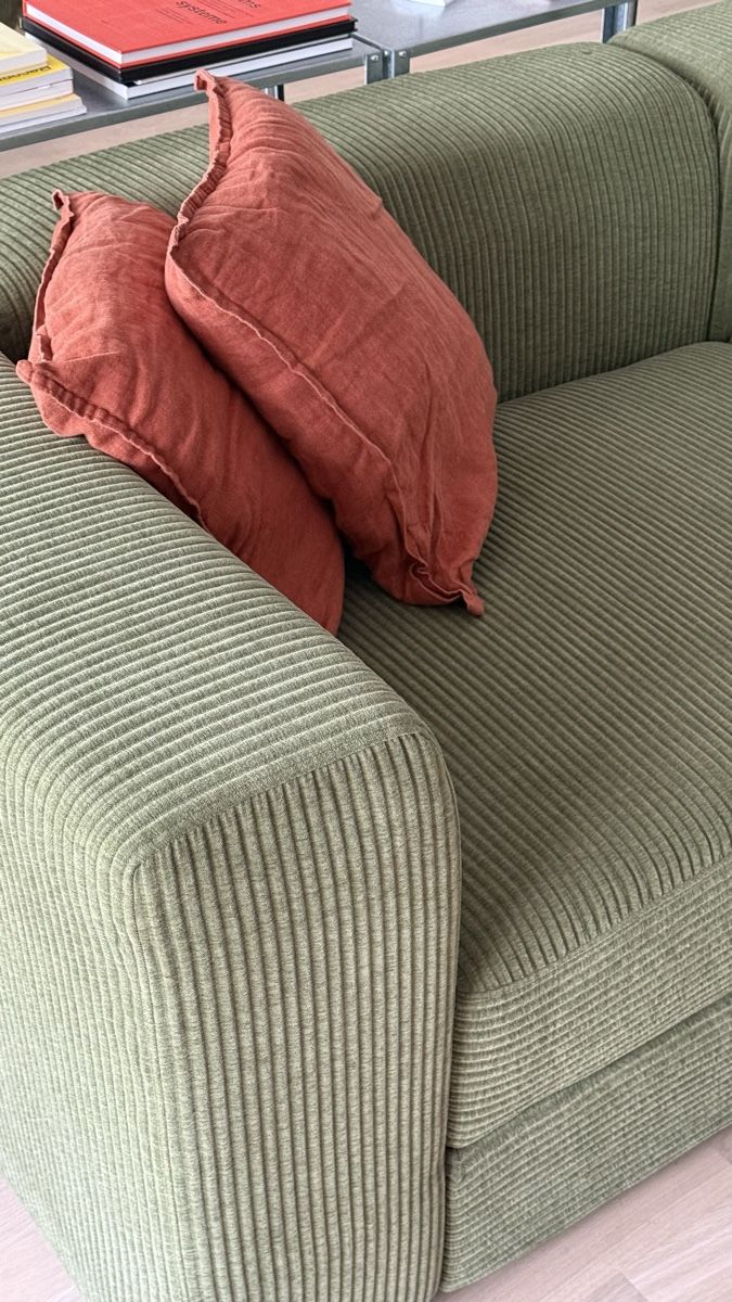 Ikea Divani: Canapé vert côtelé, avance compartiments de rangement – Usato da Chavannes-Renens venduto da nurx17 2