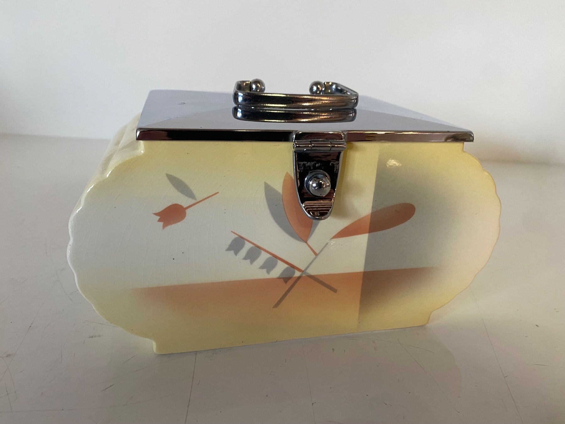 Barattoli: Wiener Keramik Art Deco Deckeldose Dose – Usato da Ballwil venduto da ClassicGallery