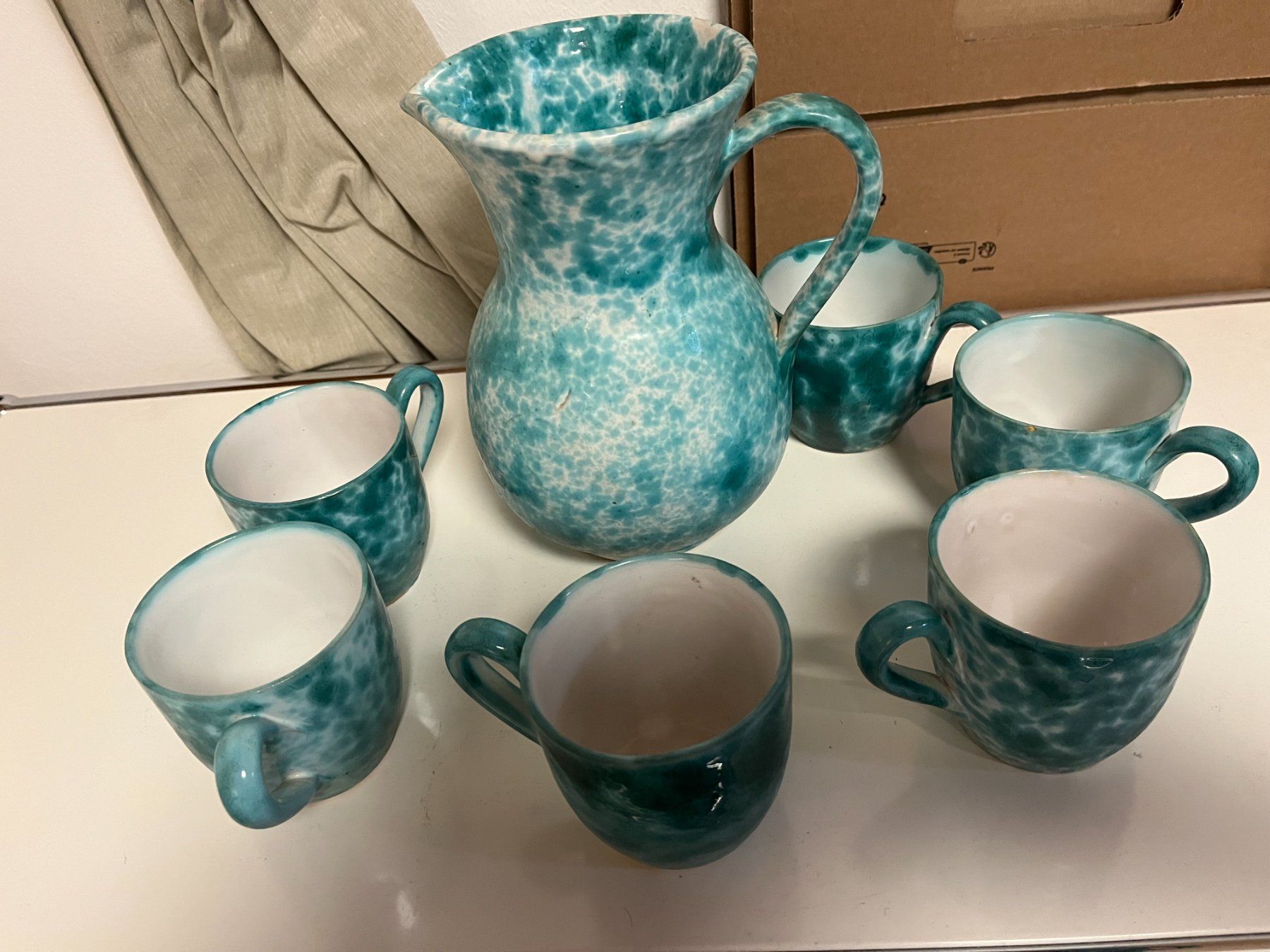Set di piatti: Krug mit 6 Tassen – Usato da Dintikon venduto da Redgar58