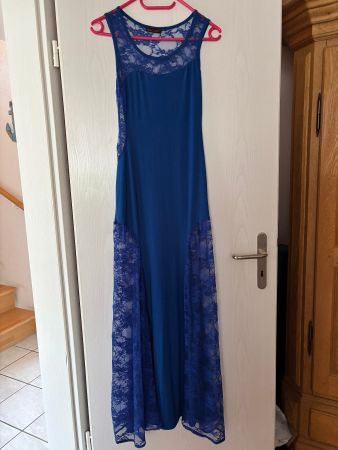 Kleid blau Spitze Grösse M/L guter Zustand