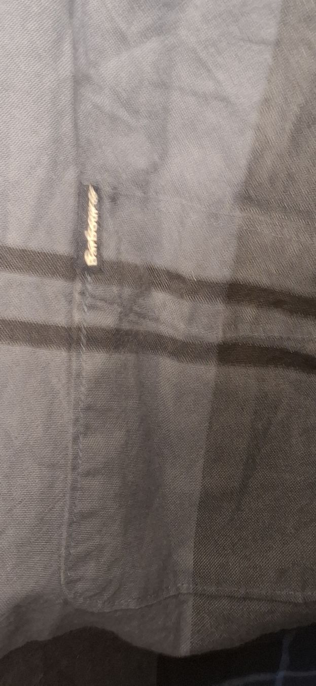 Camicie: Barbour shirt blue checkered pattern acceptable condition – Usato da Affoltern am Albis venduto da AlpineParcel 2