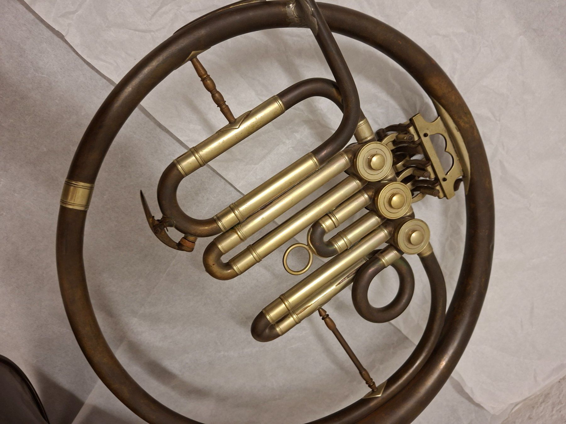 Instruments de musique: Waldhorn antik Messing mit Ventilen – D'occasion à Olten par Mezopotamya 3