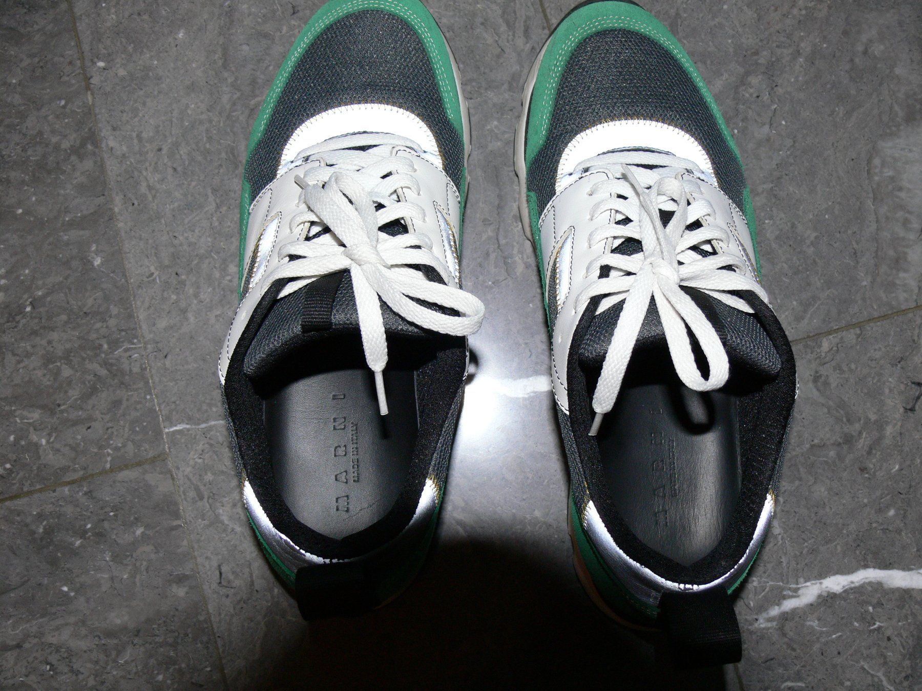 Marni Scarpe da uomo: MARNI Sneaker, neuwertig, Gr. 44, eher 42 - 43 – Usato da Remigen venduto da Kelias 6