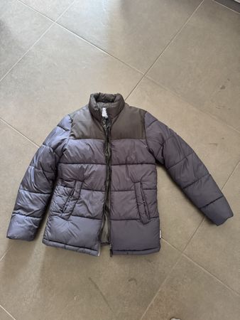 Dicke Daunenjacke von Jack&Jones kaum getragen. Grösse 164 