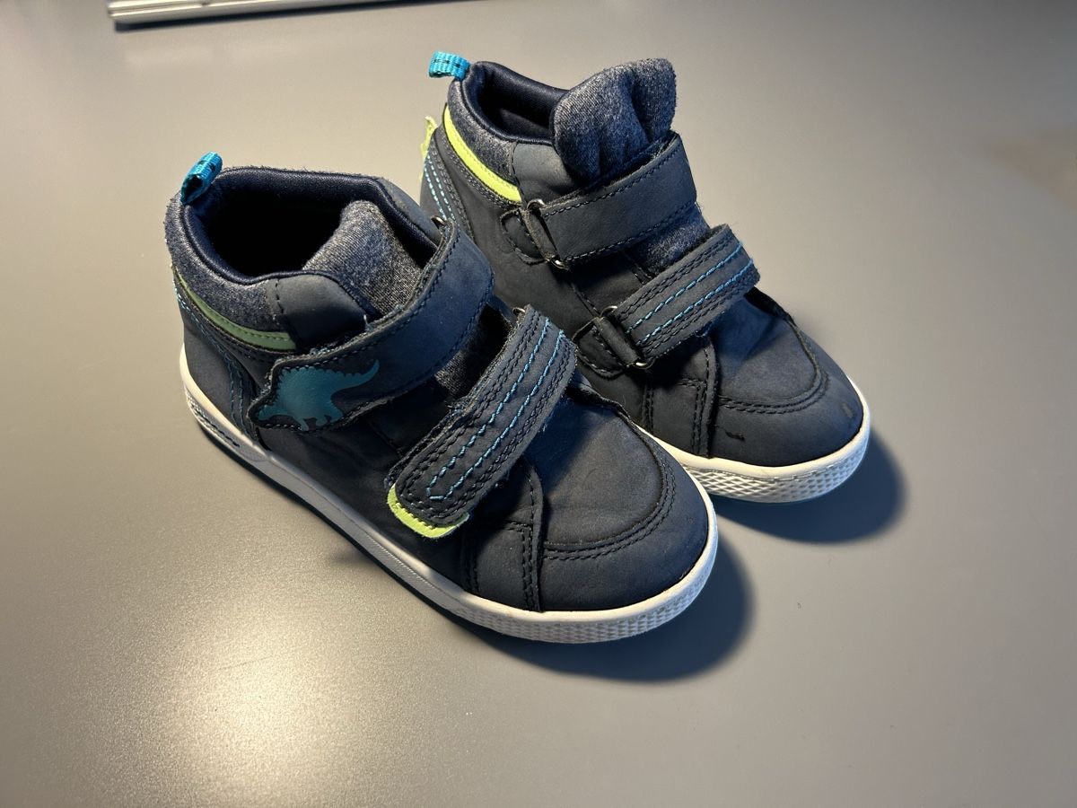 Scarpe per ragazzi: Kinder Winterstiefel GR. 28 – Usato da Boniswil venduto da sim_7zhp 1