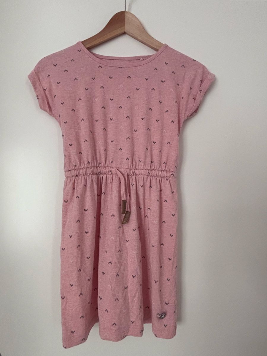 Vestiti & Gonne: Leichtes Sommerkleid rosa 134/140 – Usato da Wangen b. Olten venduto da Mbaldur