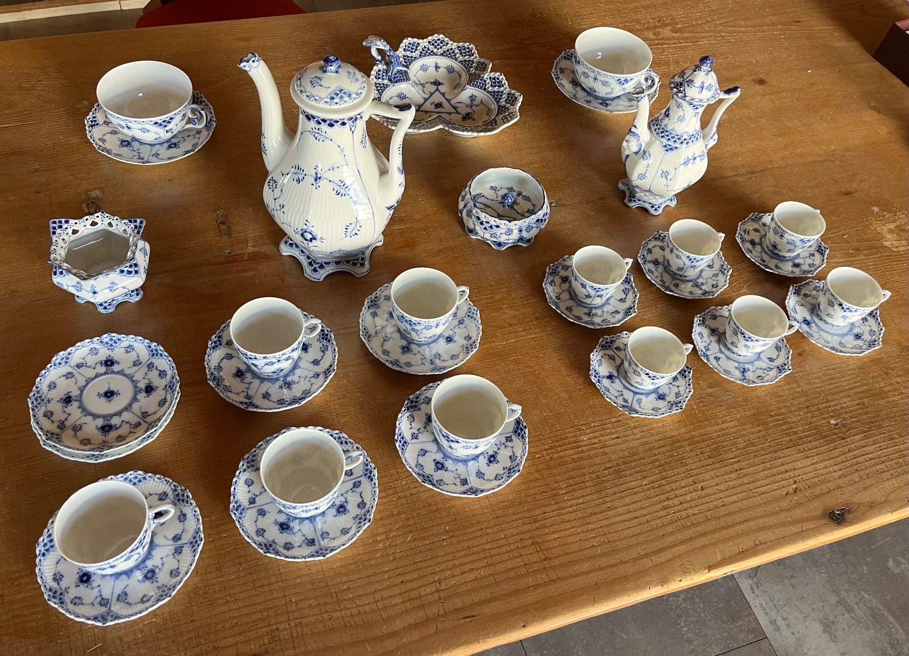 Royal Copenhagen Set di piatti: Royal Copenhagen - Café Service – Nuovo (secondo la descrizione) da Muttenz venduto da Golden_Times