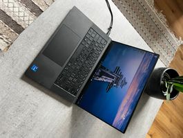 Dell Precision 5560