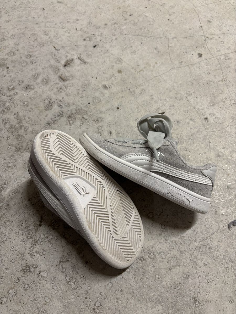 Puma Scarpe per ragazzi: Puma, Kinder Schuhe, Grösse 27, Top! – Usato da Netstal venduto da ali_x5fx 1