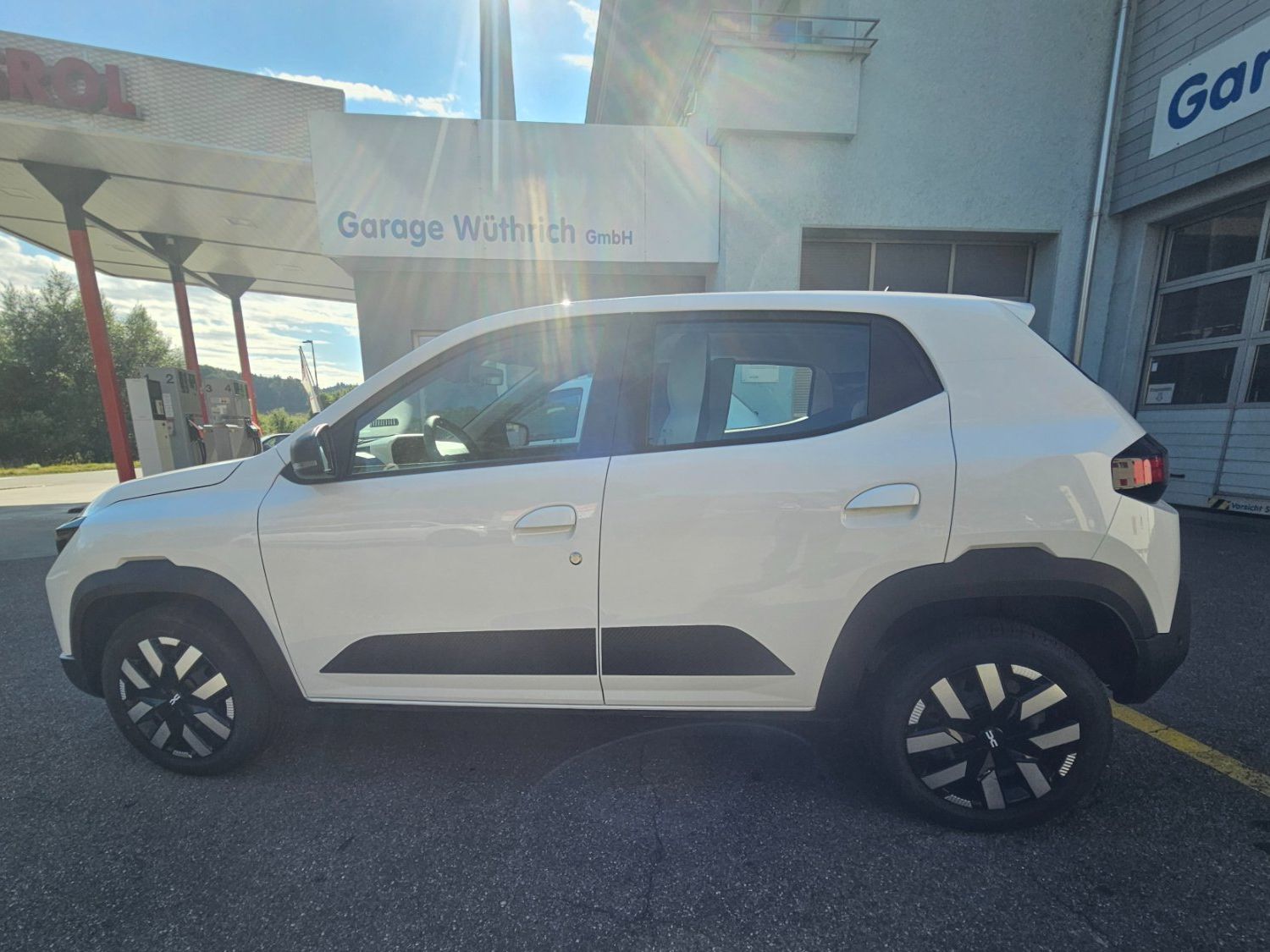 Dacia Autos: Dacia Spring Electro 65 – D'occasion à Worb par toyosuisse 7