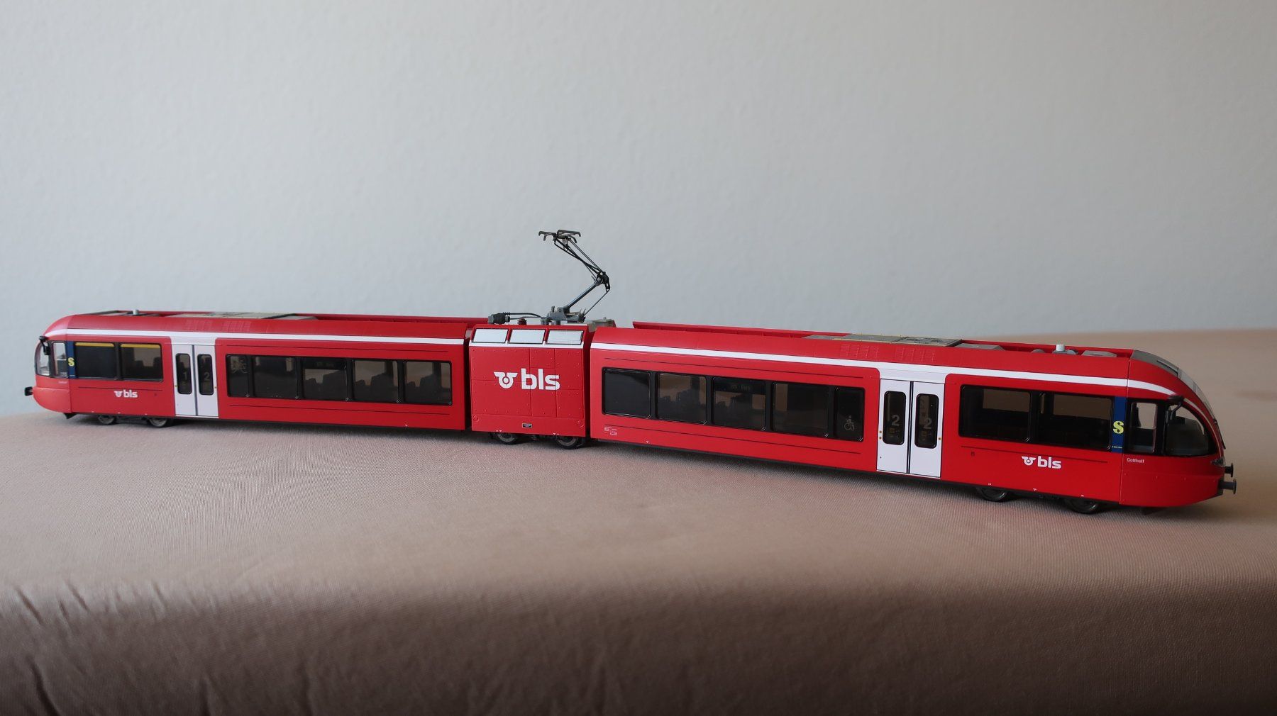 Piko Modelleisenbahnen: Piko Triebwagen bls – Neu (gemäss Beschreibung) aus Oberburg von Lochbachweier 2