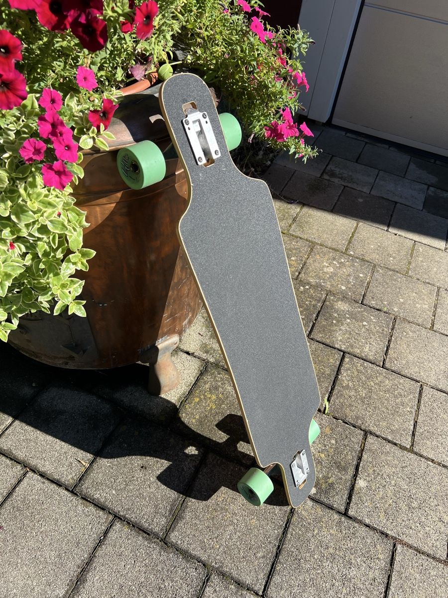 Skateboards: Gut erhaltenes Voltage Longboard – Usato da Andwil TG venduto da seam_ 4
