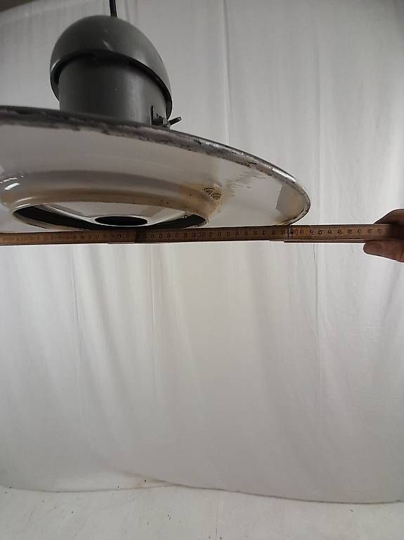Lampen: Vintage Hängeleuchte Industrial Art grau anthrazit – Gebraucht aus Hittnau von v-v-onlineverkauf 4