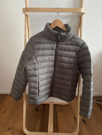 Leichte Daunenjacke Damen Grösse 42