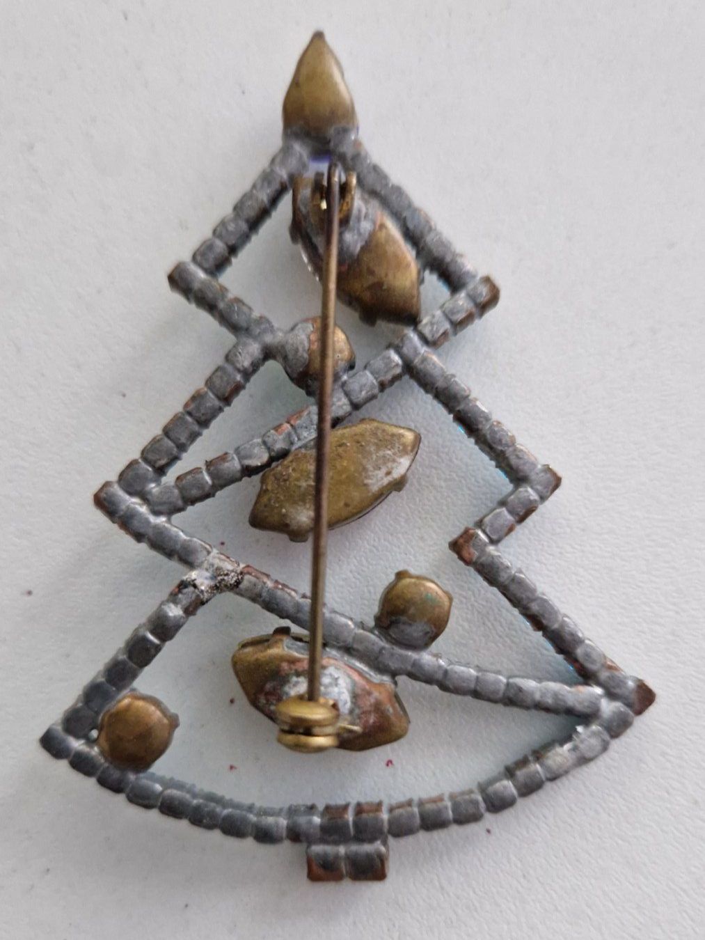 Gablonzer Broschen & Nadeln: Elegante Gablonzer Weihnachtsbrosche – Gebraucht aus Oberwil BL von ehrenamt 1