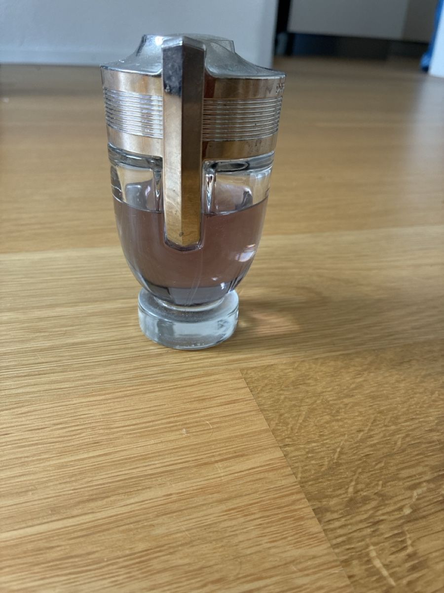 Paco Rabanne Parfums & Eau de Toilette: Paco Rabanne Invictus Parfüm ca 80% 50ml – D'occasion à Bern par dvg11 1