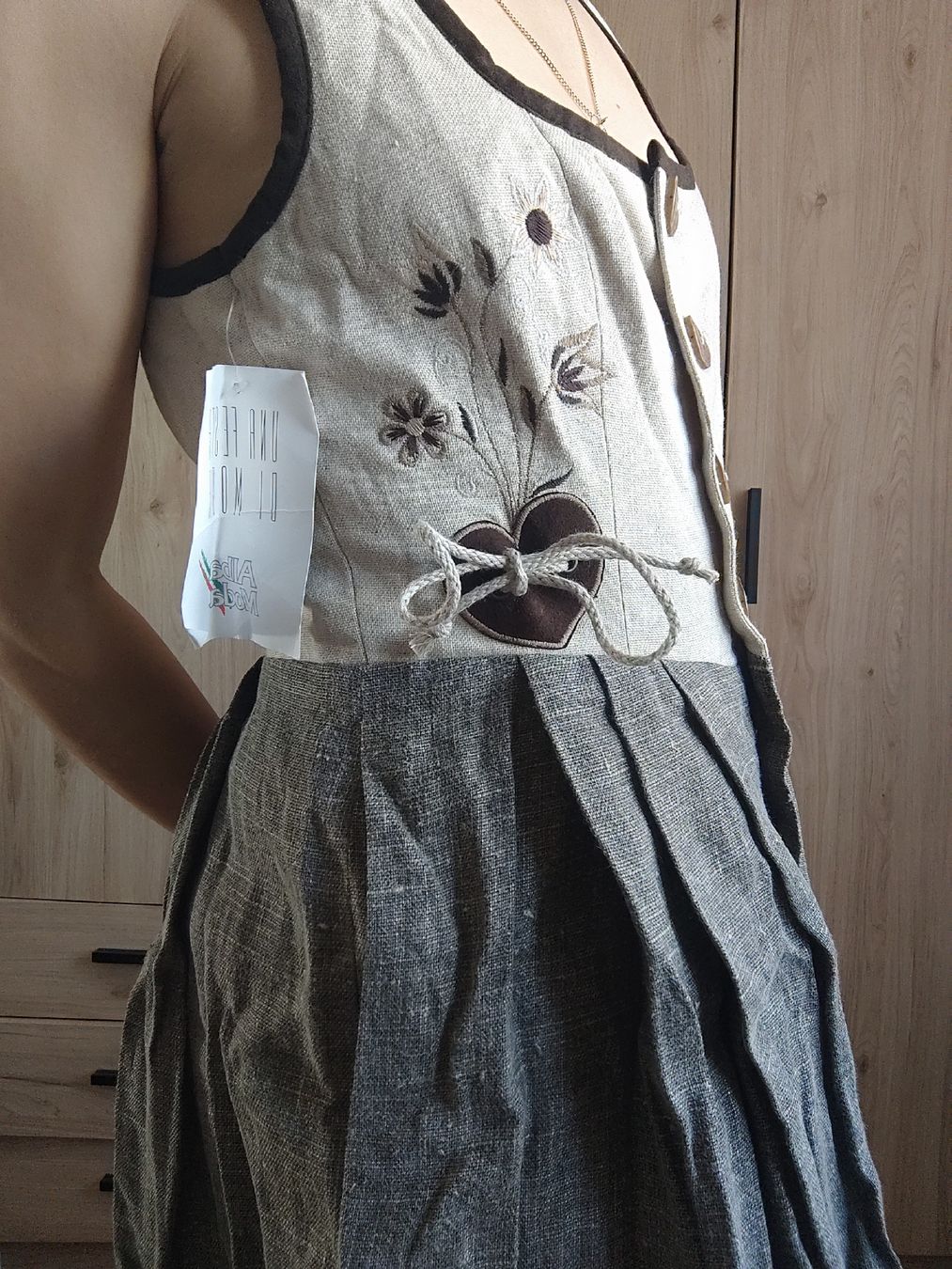 Alba Moda Vestiti: Alba Moda Linen Dress 18 Dirndl leinen – Nuovo (secondo la descrizione) da Mägenwil venduto da VintageGirly 5