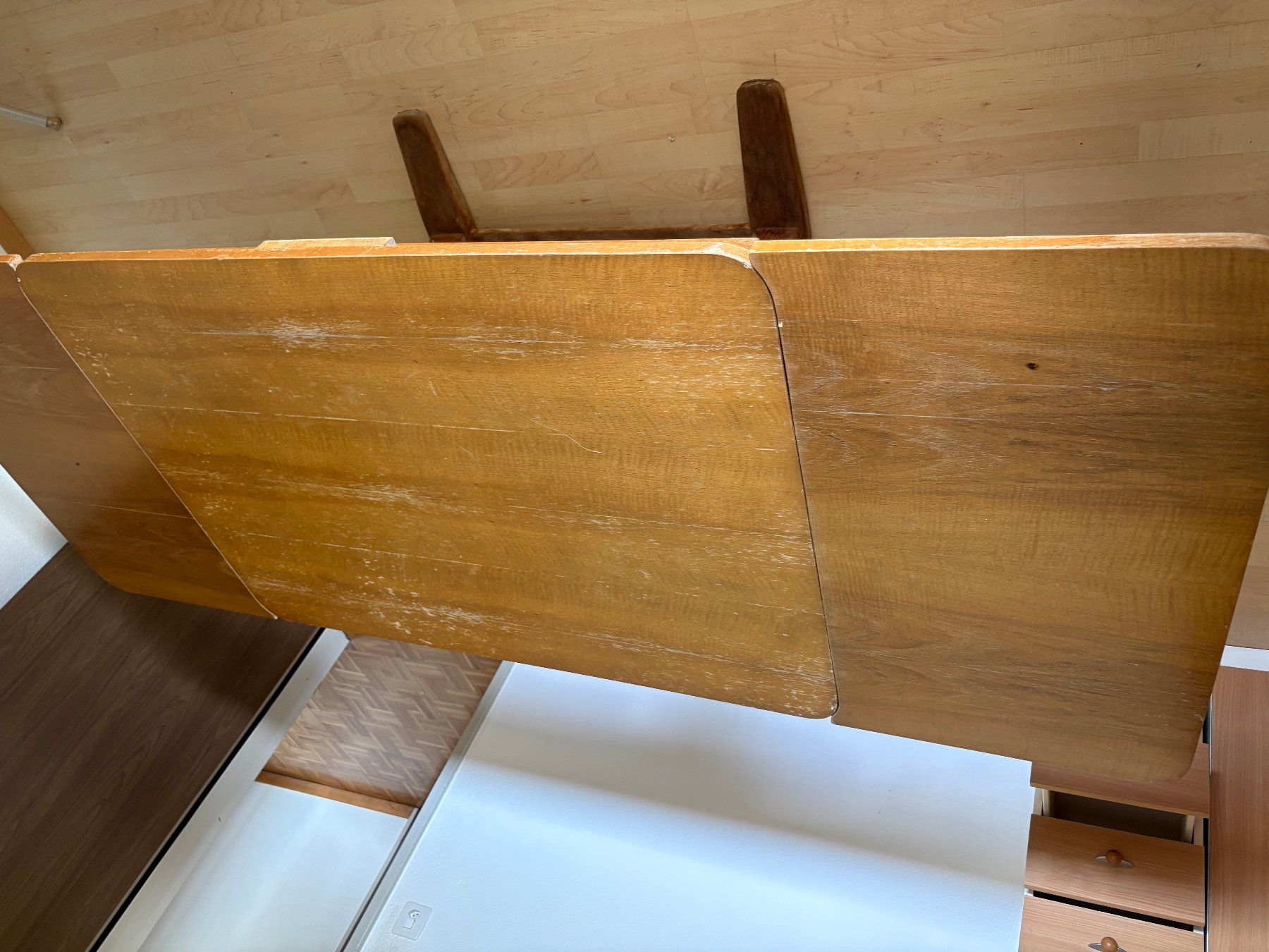 Tables: Tisch – D'occasion à Schachen LU par 13_Snoopy 3