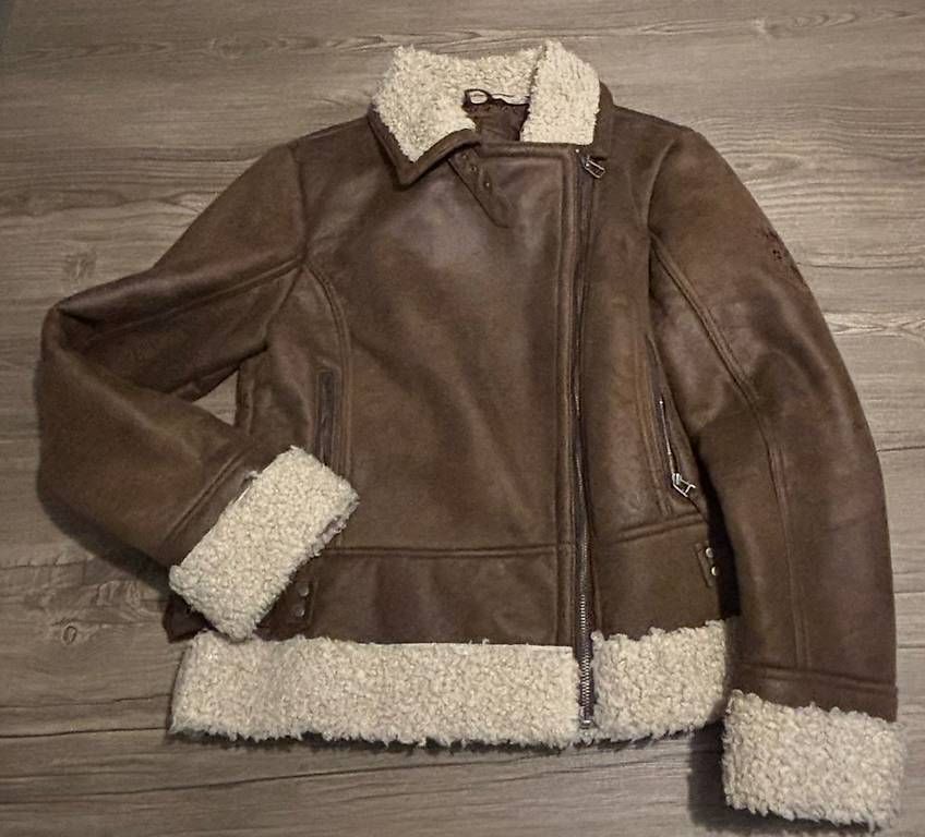 Jacken: Veste L – Gebraucht aus La Vue-des-Alpes von jul_58ys