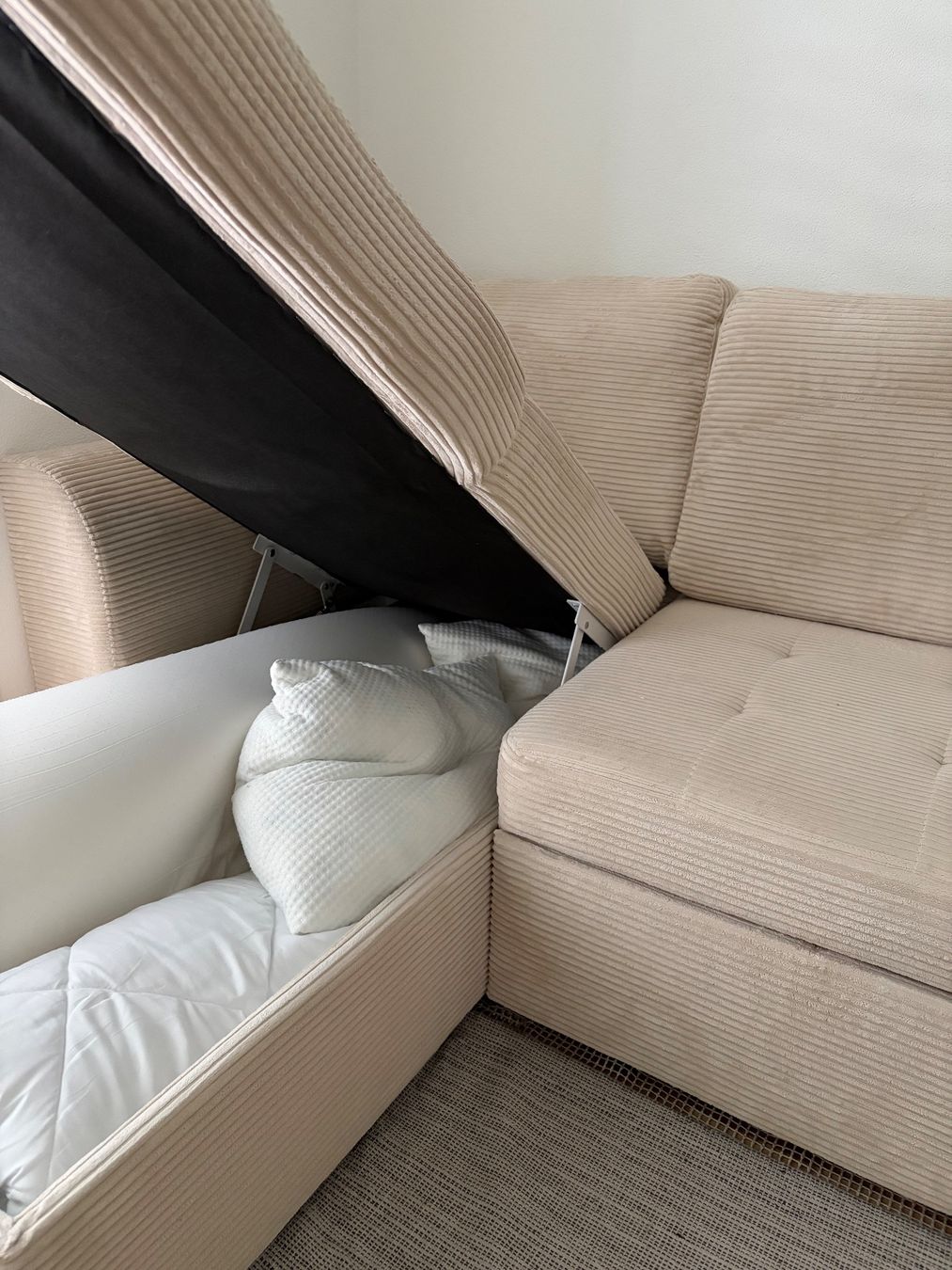 Sofas: Ecksofa Bettfunktion Beige Cord – D'occasion à Rickenbach b. Wil par ale_65jq 3