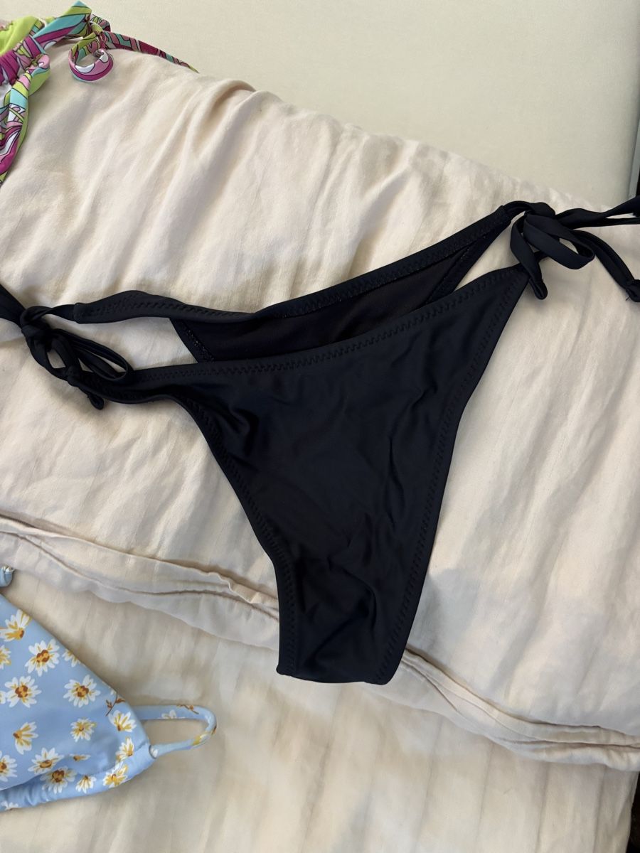 Calzedonia Costumi da bagno & Bikini: Bikinis – Usato da Wädenswil venduto da Gagegia 6