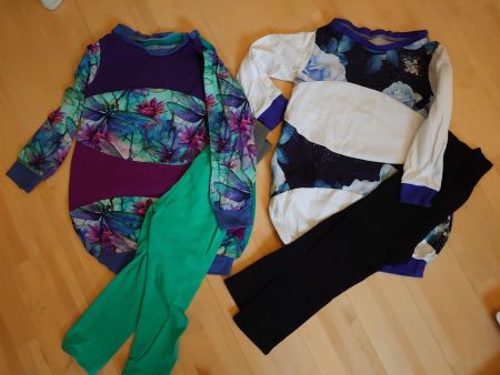 2x Röckli mit Leggins (lang) Gr. 92