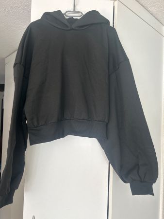 Kurzer Kapuzenpullover schwarz gebraucht guter Zustand