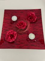 Romantische Tischdeko mit Rosen und Kerzen Zeitlos Stylisch