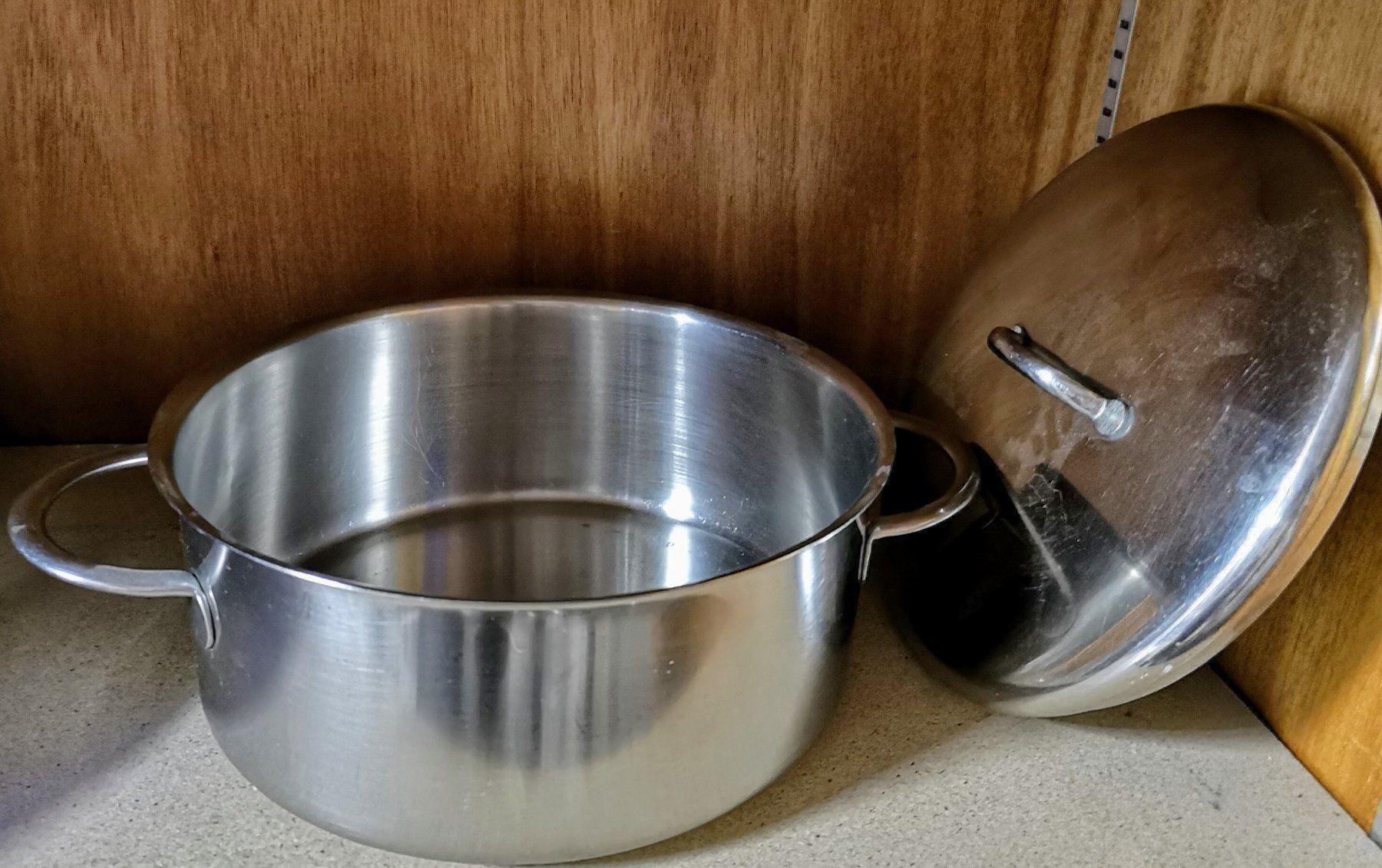 Pentole: Kochtopf mit Deckel 24cm DM – Usato da Widnau venduto da Schurlibua 2