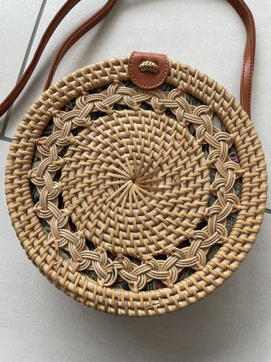 Borse da donna: Neu Bali Tasche Damen – Nuovo (secondo la descrizione) da Rüti ZH venduto da kar_xx9l