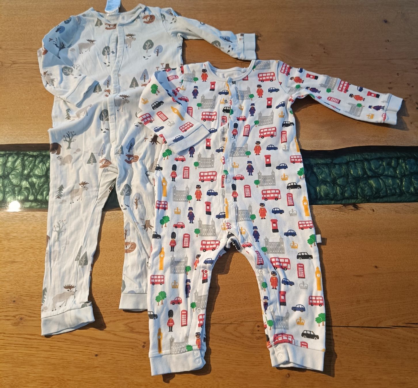 Pigiama & Simili: Pyjama Grösse 92 – Usato da Jaberg venduto da urig17.