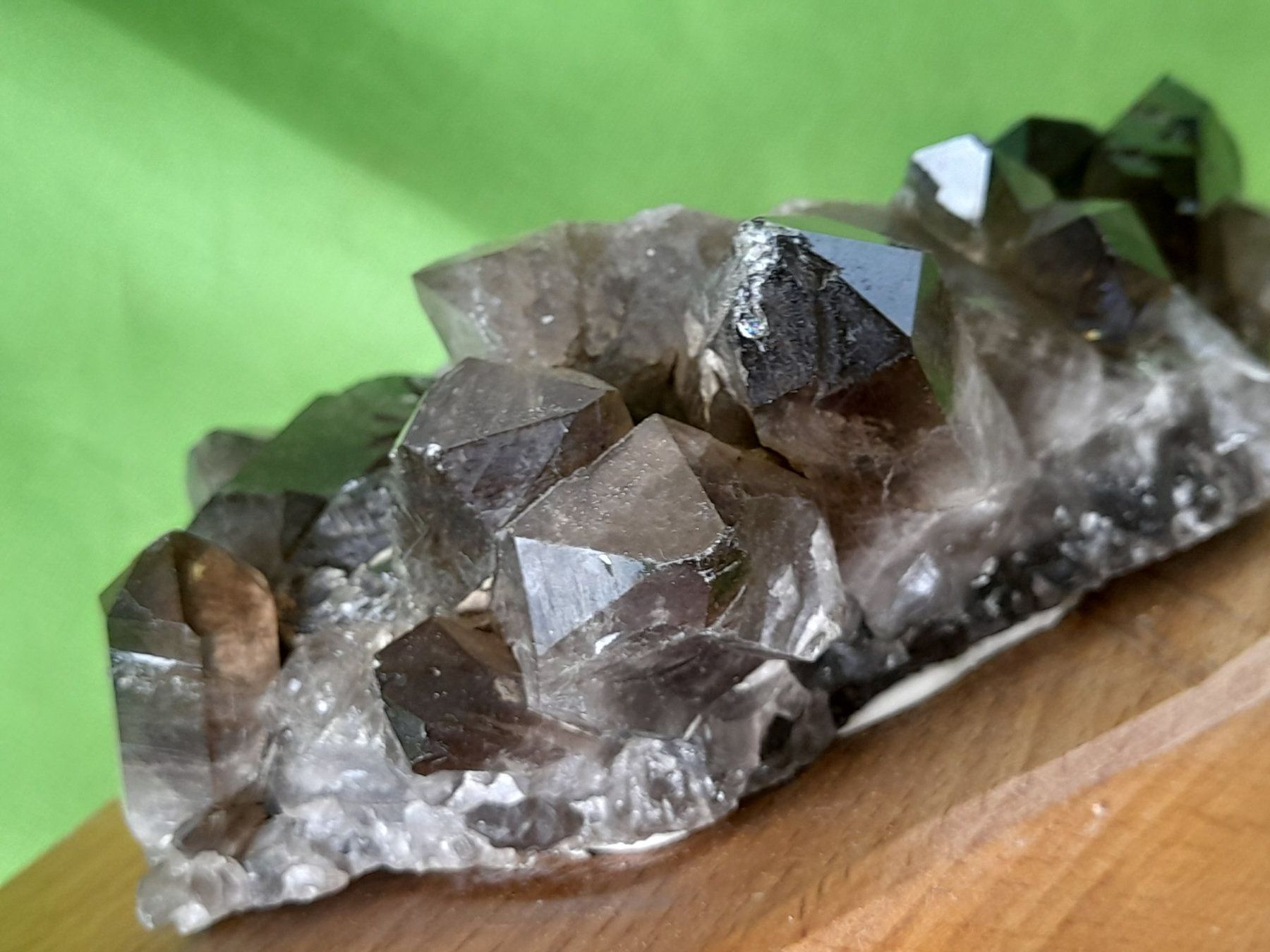 Minerali & Pietre curative: Rauchquarz-Stufe – Usato da Aeschi b.Spiez venduto da 52_wochen 7