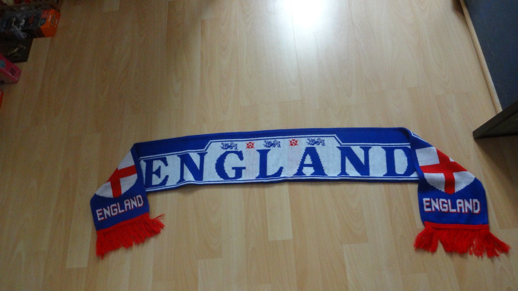 Foulards & écharpes: Fussball Schal von England – Neuf (Voir description) à Fisibach par goldfasan52 1