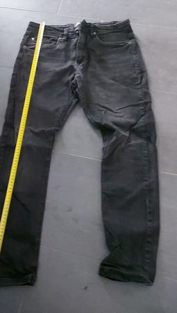 Jeans schwarz Herren Grösse 40 33/33 getragen