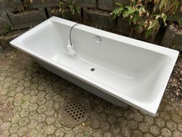 Neue Badewanne Ideal Standard weiss L 170cm 