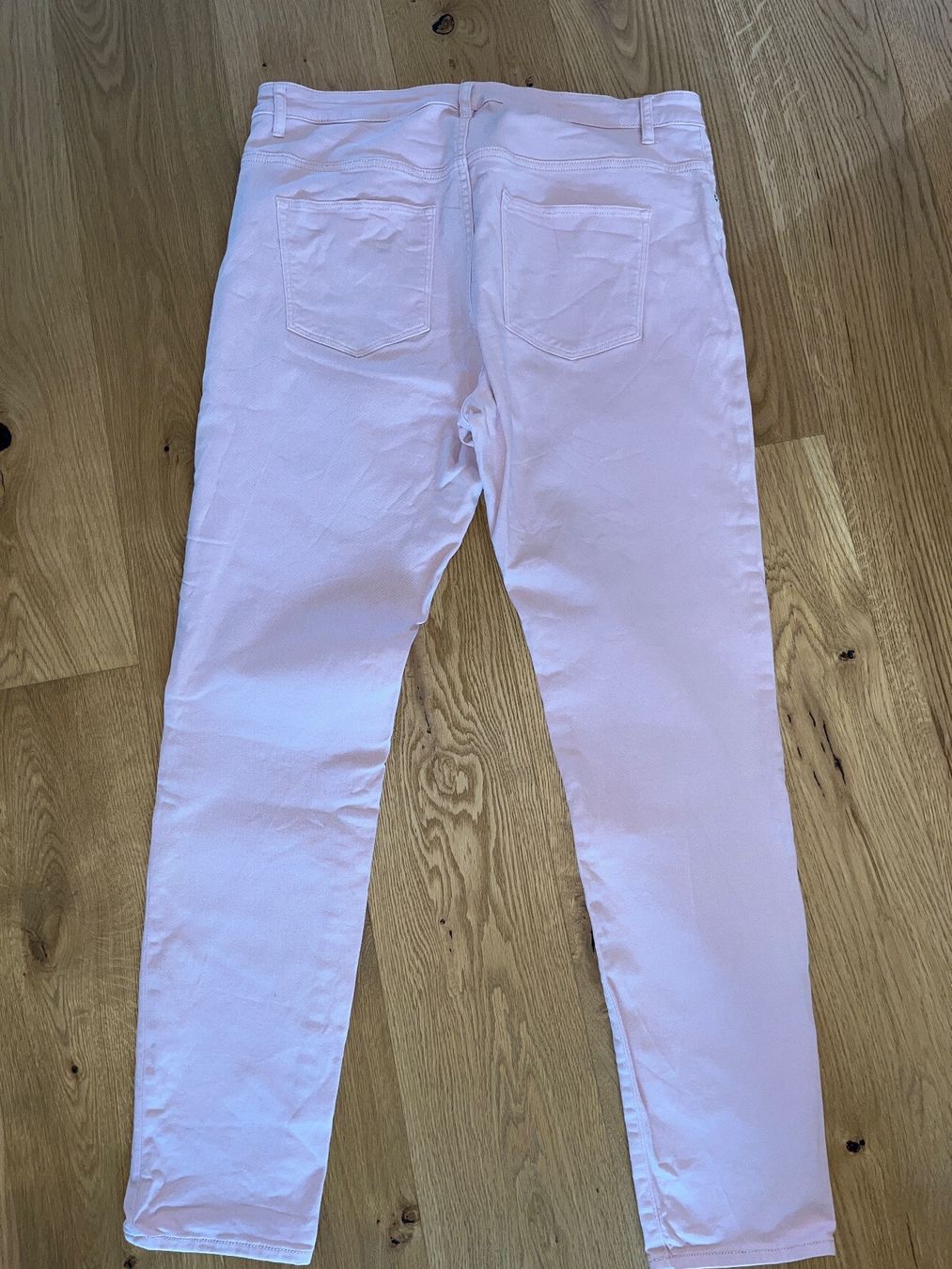 H&M Pantalons: H&M Damen Hose 44 rosa – D'occasion à Steffisburg par Gretchenfrage 2