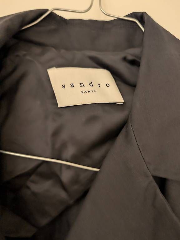 Cappotti: Trench Sandro T1 – Usato da Chêne-Bourg venduto da Cam1201 1