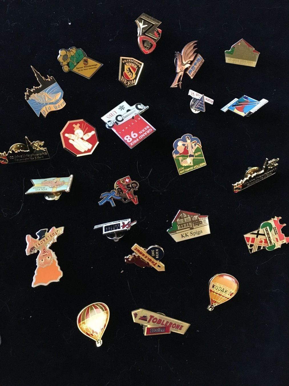 Placchette & Badge: Pinsammlung 23 Stück – Usato da Muri b. Bern venduto da Ricardoverkauf