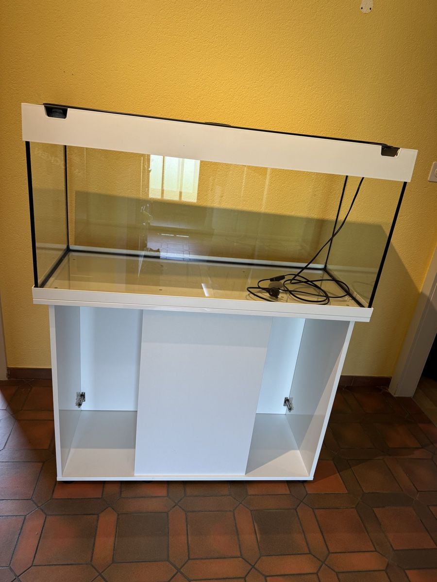Juwel Acquari: Juwel 180 L Aquarium Weiss – Usato da Hölstein venduto da Bri4nK 8