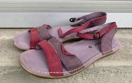 Superbes sandales cuir rose KICKERS réglable n.37