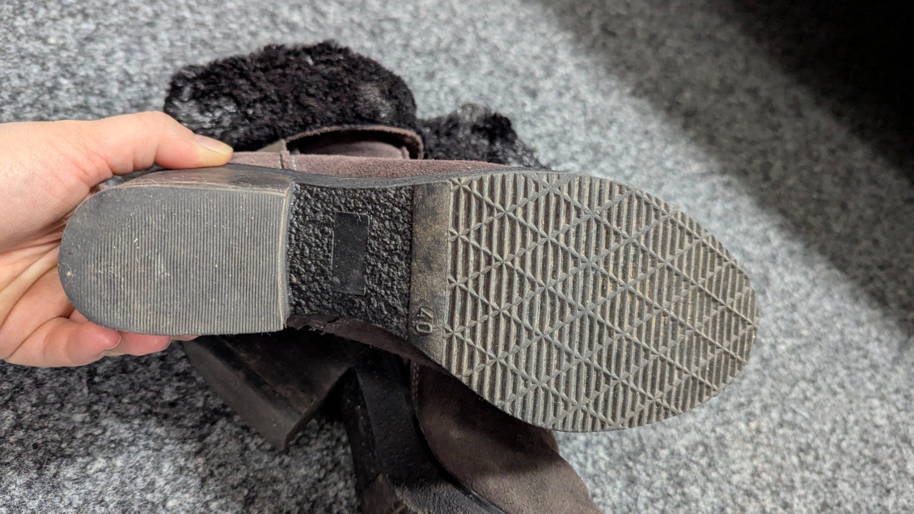 Scarpe da donna: Braune Wildleder Stiefeletten Gr. 40 – Usato da Feuerthalen venduto da noe_7tx9 5