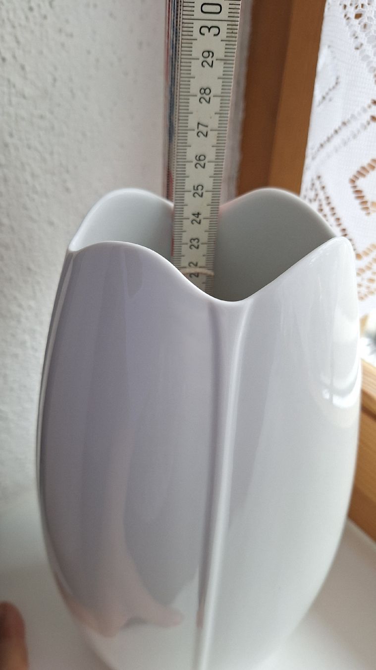 Vasen & Gefässe: Vase Tirschenreuth 1838 – Neu und originalverpackt aus Schwarzenbach SG von ct-porzellan 2