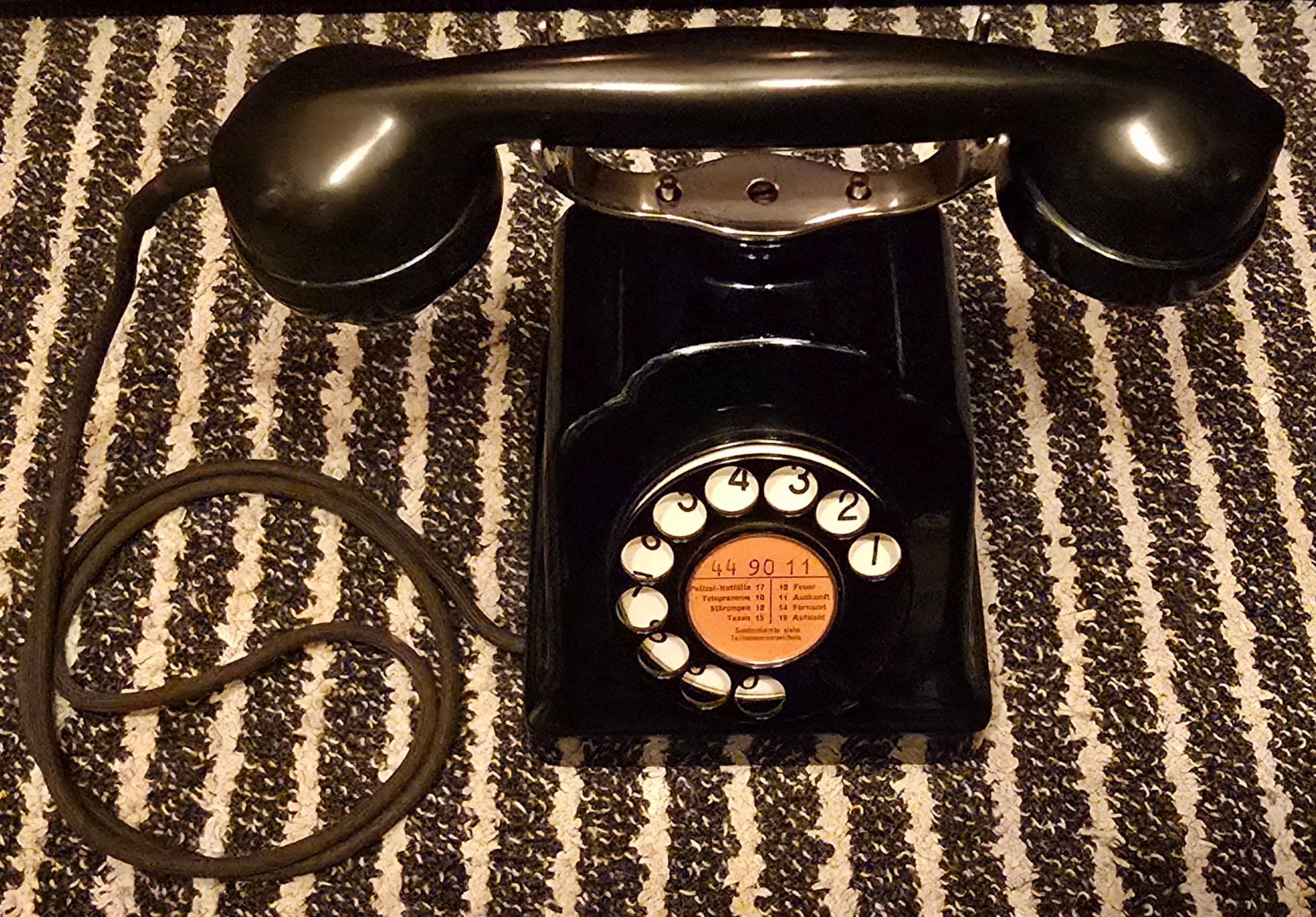 Telefoni: Antikes Telefon Mod. 29 mit HF-TR Filter – Usato da Herzogenbuchsee venduto da Numis25