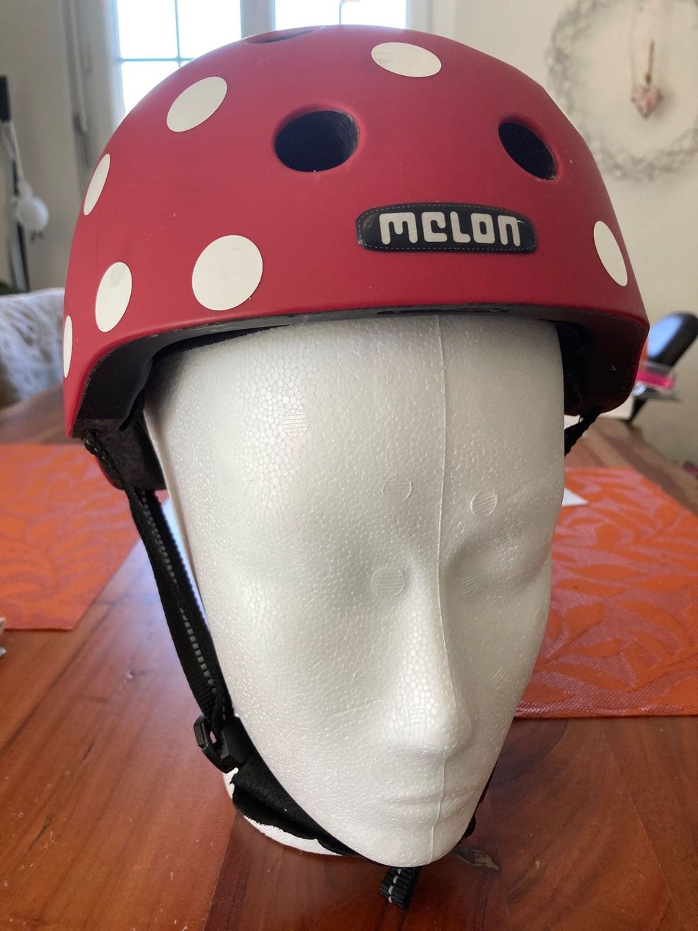 Helme: Melon Helm Dotty Size M-L 52-58cm – Gebraucht aus Eschenbach SG von verbascum 1