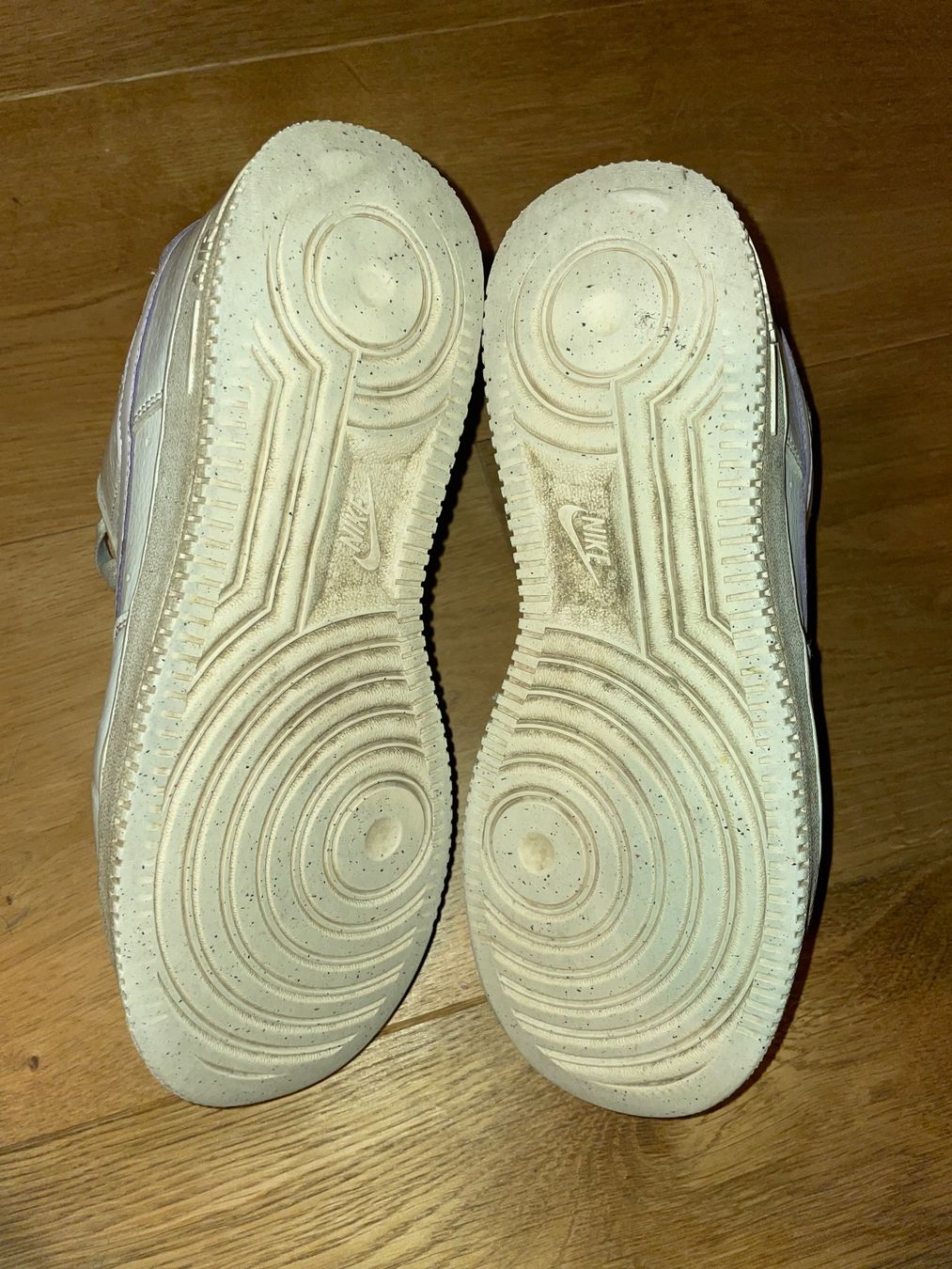 Nike Scarpe da donna: Nike Air Force 1 Schuhe – Usato da Fislisbach venduto da arse 4