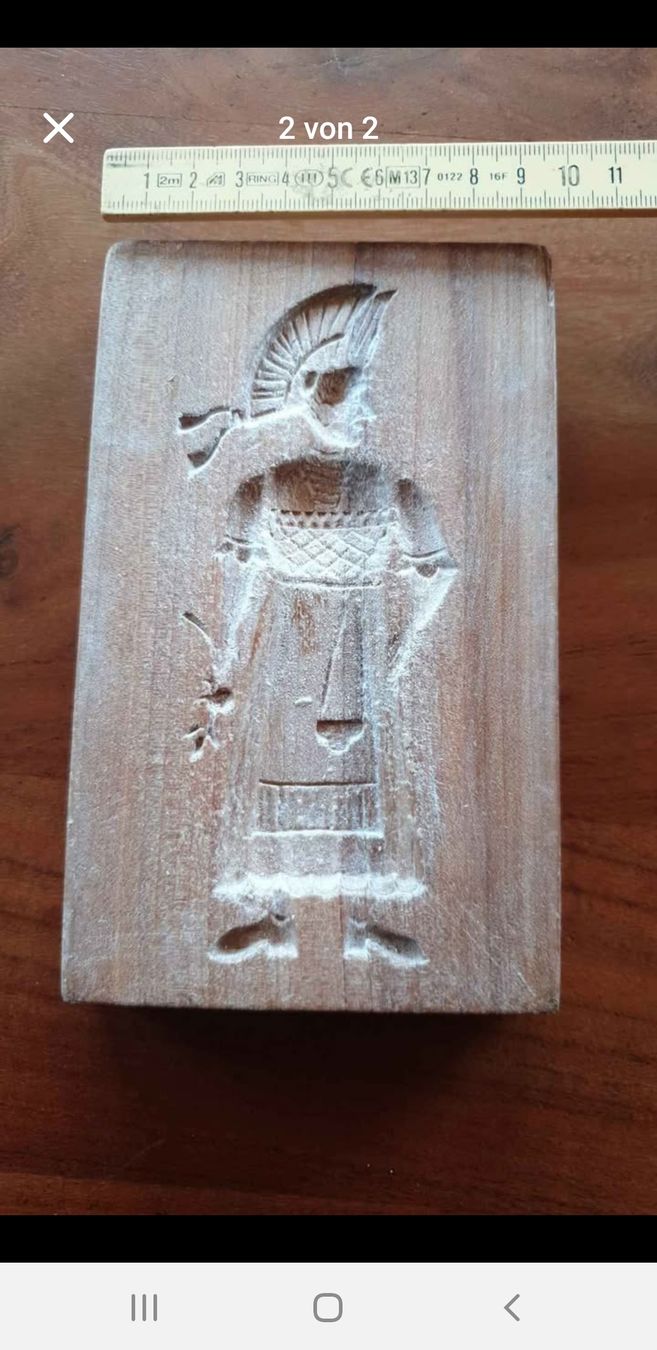 Backformen: Bibermodel kleine Trachtenfrau – Gebraucht aus Teufen AR von Nepi2