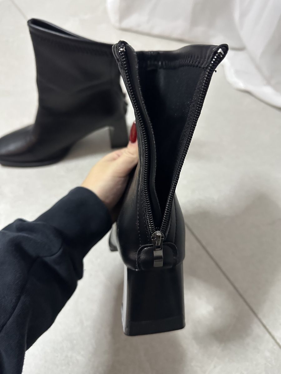 Scarpe da donna: Schwarze Stiefeletten,Gr. 37 – Nuovo (secondo la descrizione) da Ottenbach venduto da Irinaberther 2