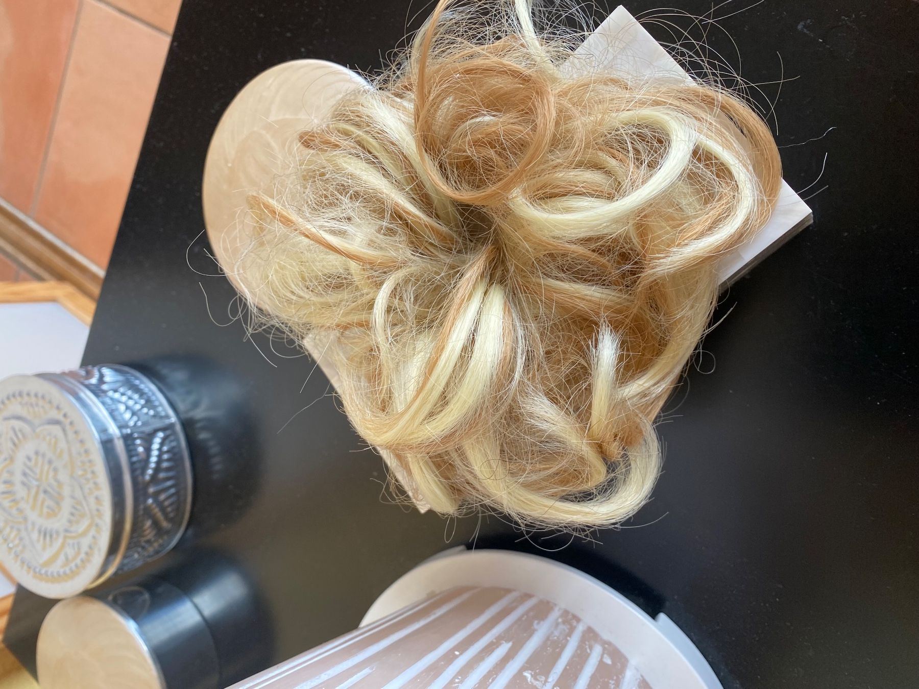 Accessori per capelli: Chignon pour cheveux neuf – Nuovo (secondo la descrizione) da Belmont-sur-Lausanne venduto da chu_vxf5 1