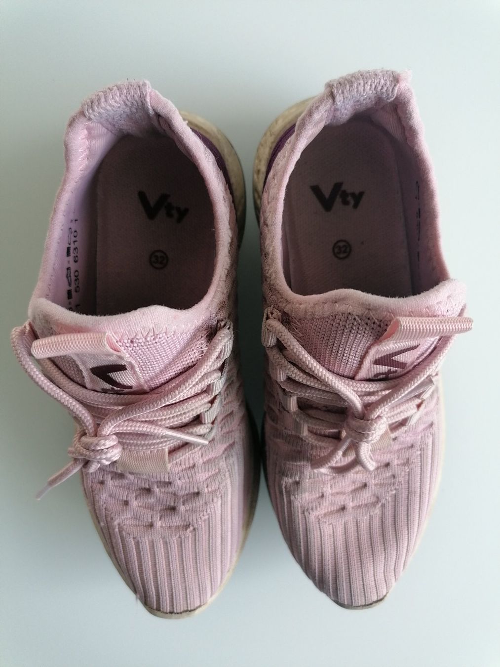 Scarpe per ragazze: Girl Turnschuhe 32 – Usato da Uster venduto da Smilla07 3